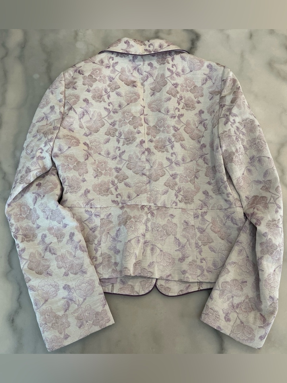 Pierre Cardin Lavender Floral Jacquard Blazer with Contrast Piping - Picture 5 of 8